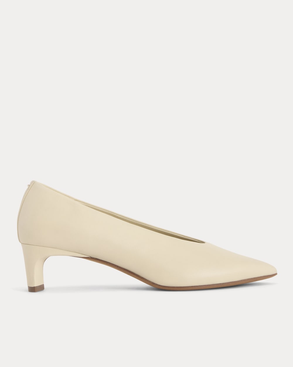 Made in Italy Almond-Toe Pump in Crema — front view