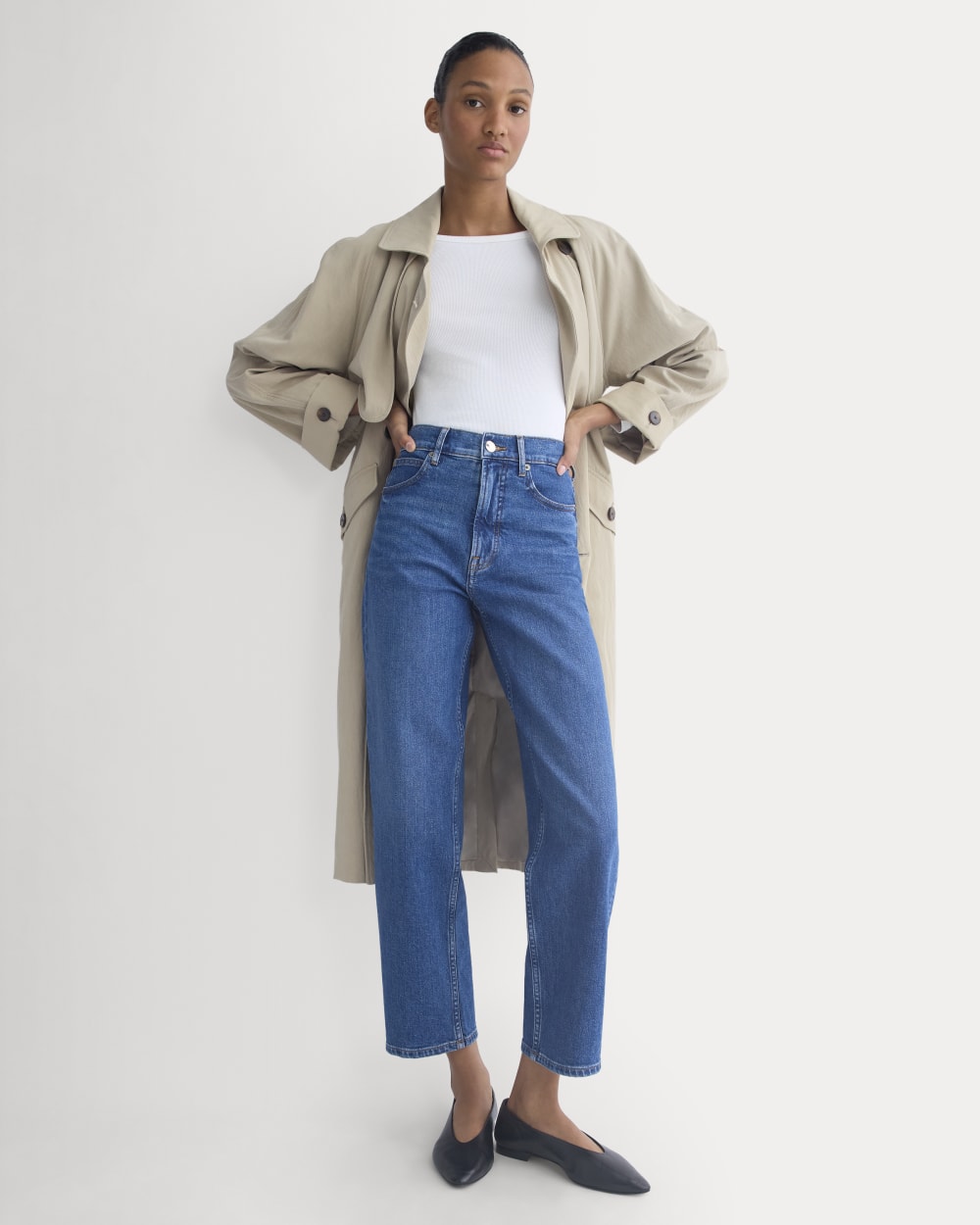 The Way-High® Jean 2.0 in Medium Indigo — front view