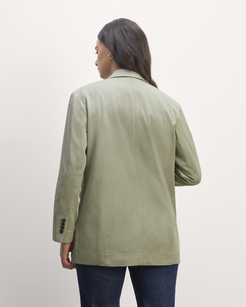 The Double-Breasted Blazer in Buttersmooth in Seagrass — detail view