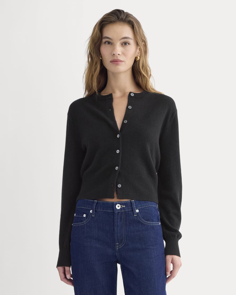Cashmere Cropped Cardigan in Black — detail view