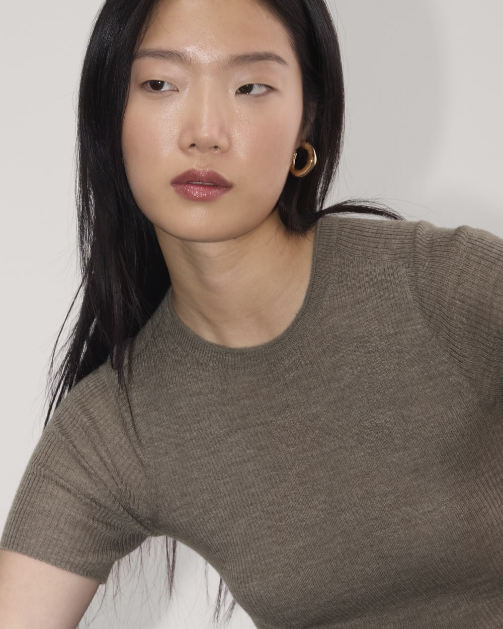 The Sweater Tee in Ultrasoft Merino in Heather Cocoa — detail view