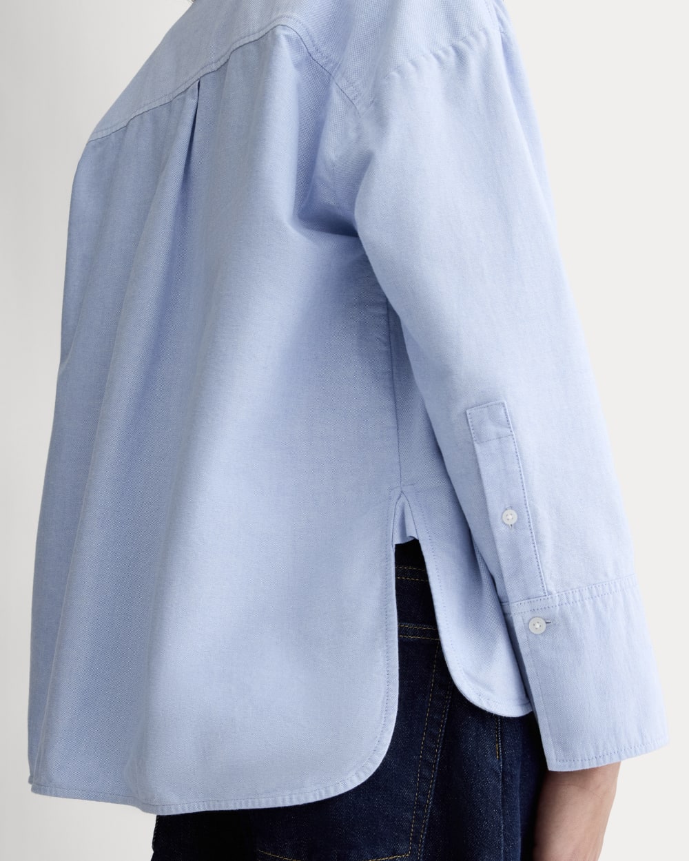The Boxy Oxford in Light Blue — detail view