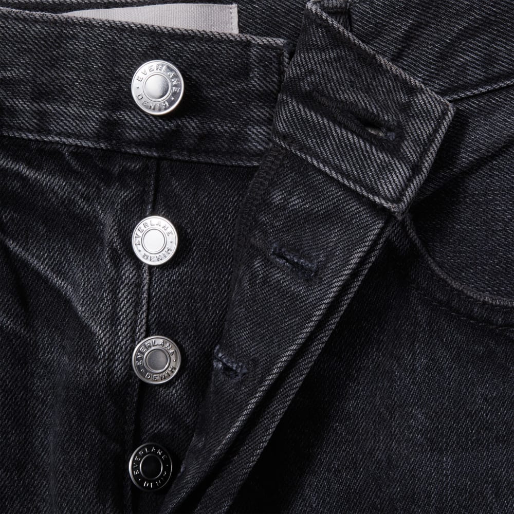 The Rigid Way-High® Jean in Worn-In Black — detail view