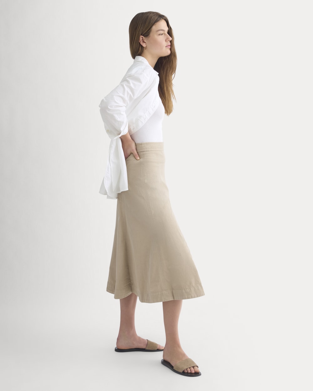 Seamed Midi Skirt in Trench Coat Khaki — detail view