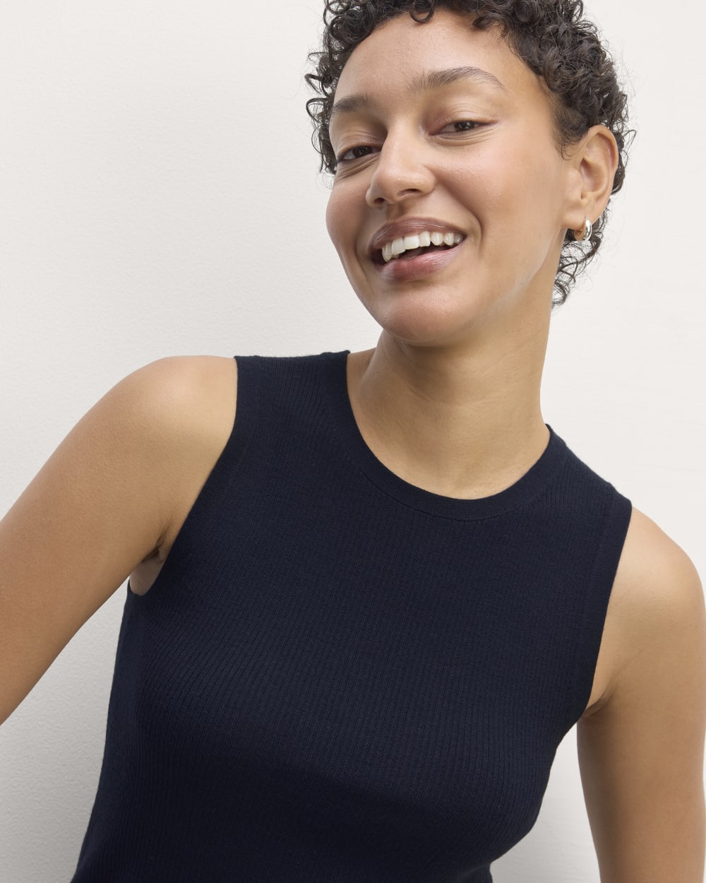 The Tank in Ultrasoft Merino in Navy — detail view