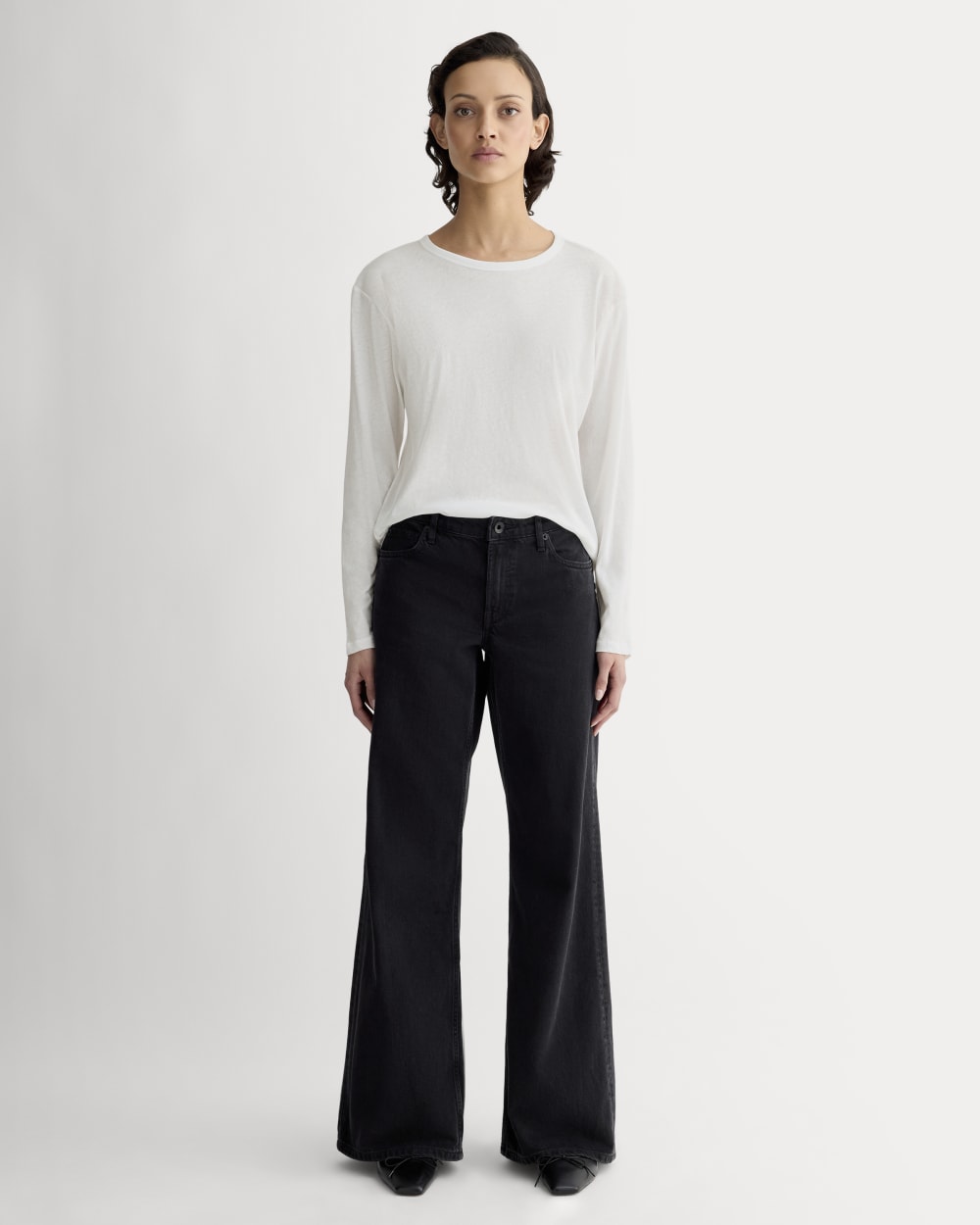 The Air Long-Sleeve Tee in White — detail view
