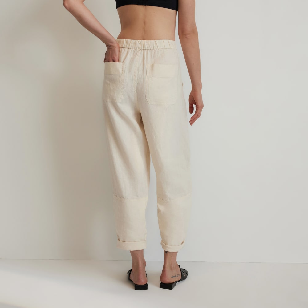The Linen Pull-On Barrel Pant in Canvas — detail view