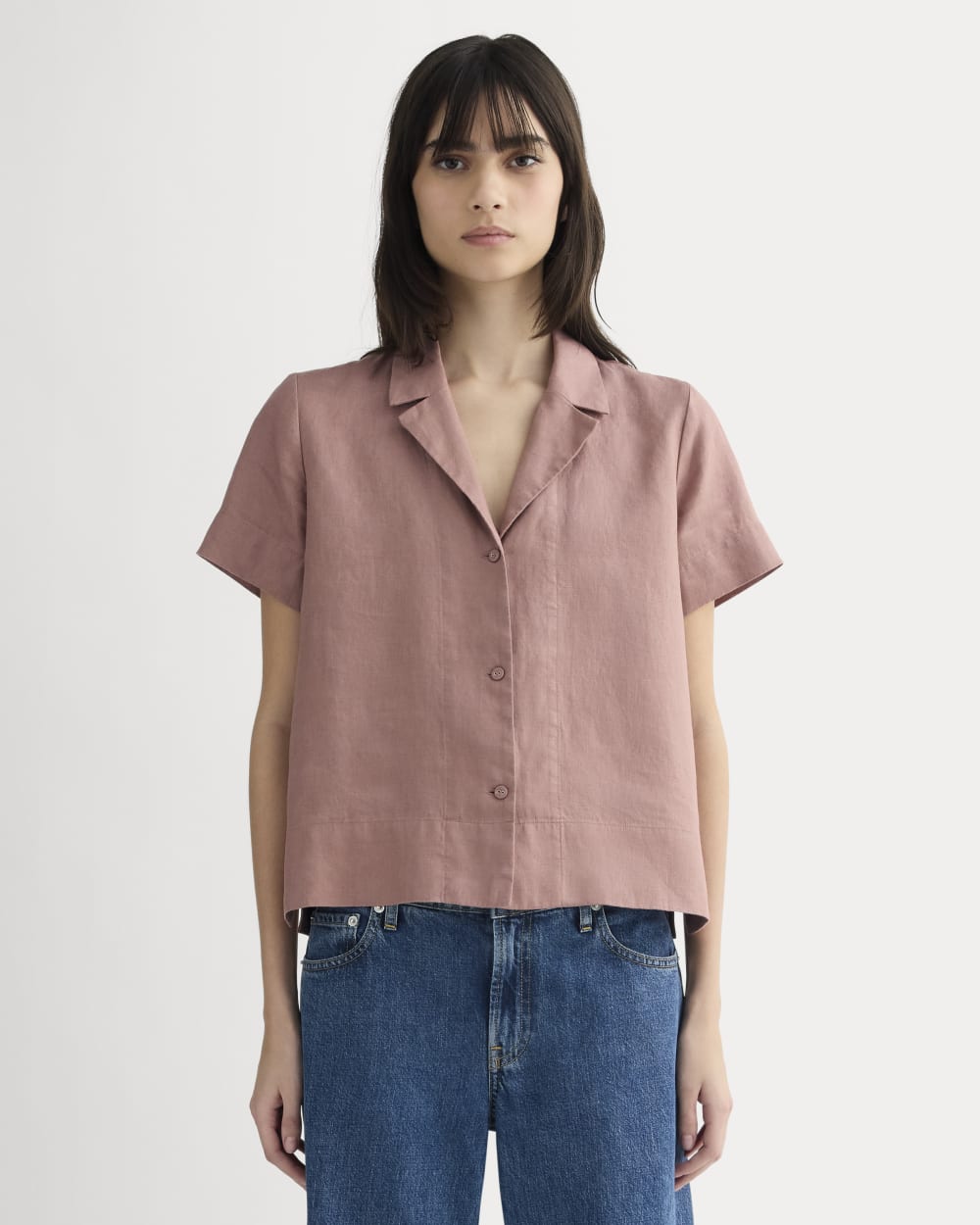 The Notch Shirt in Linen in Rose Dusk — front view