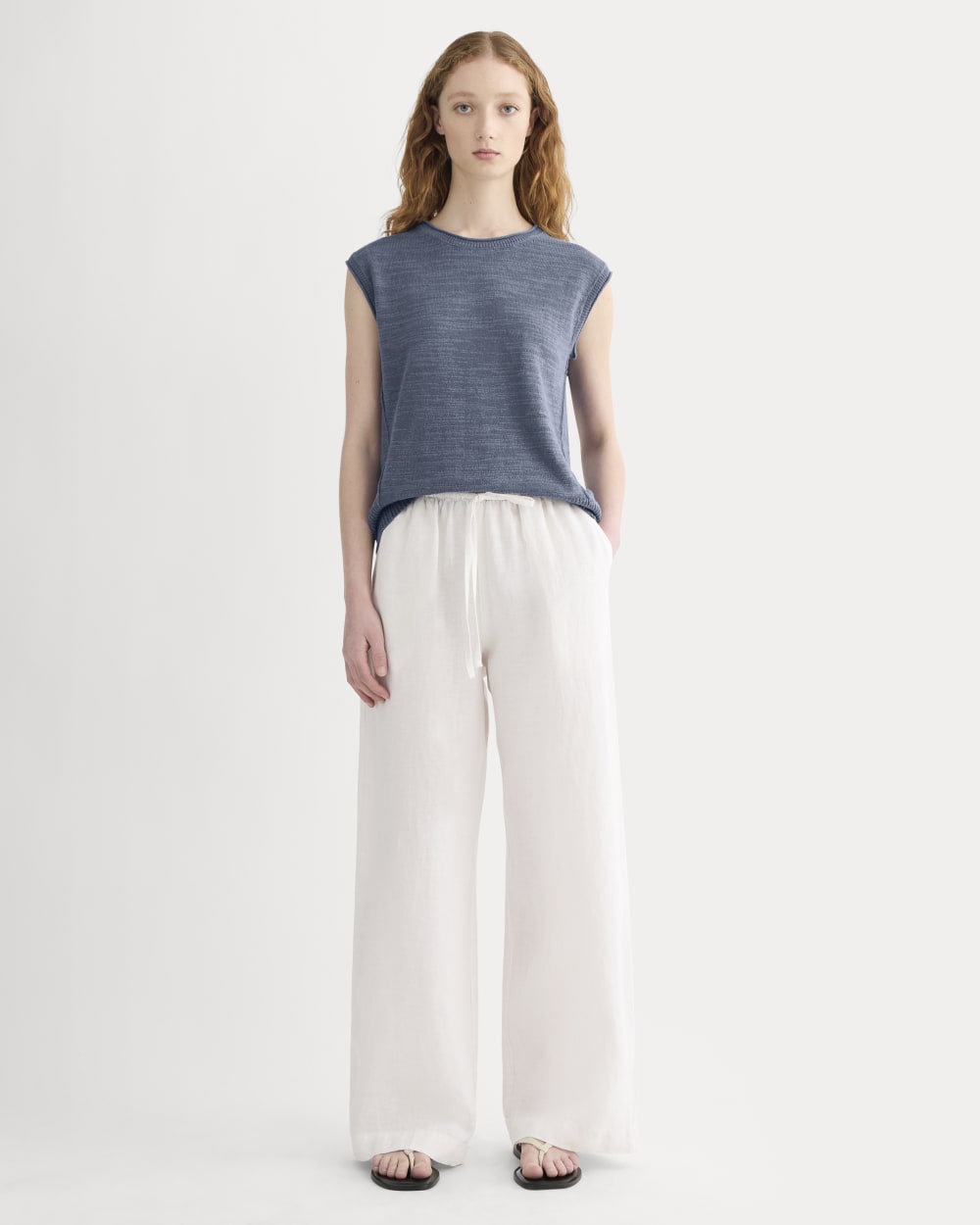 The Muscle Sweater in Cotton Linen in Indigo — detail view