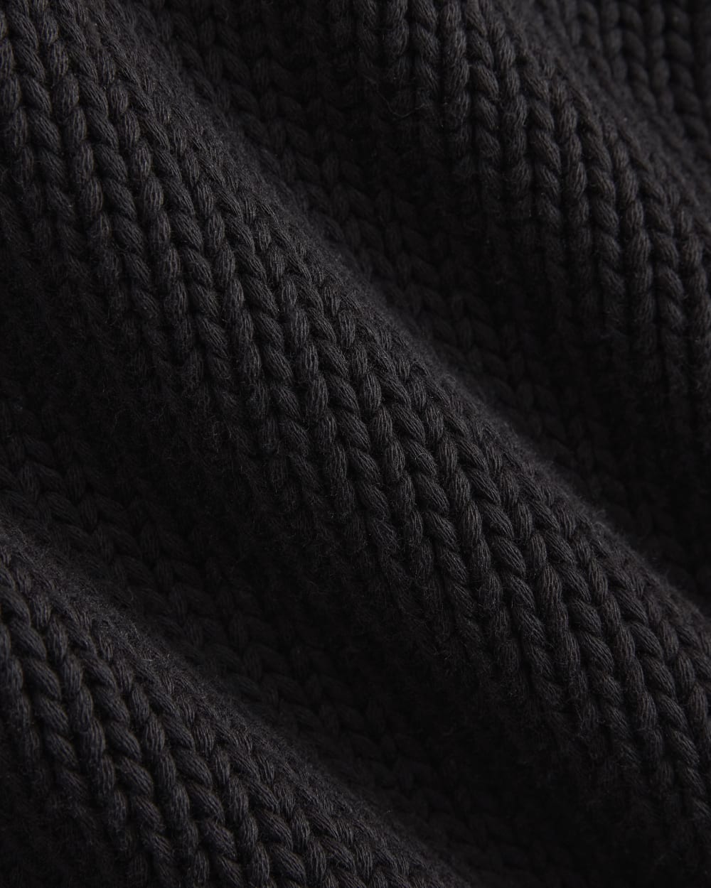 Oversized Cocoon Crew in Elevated Cotton in Black — detail view