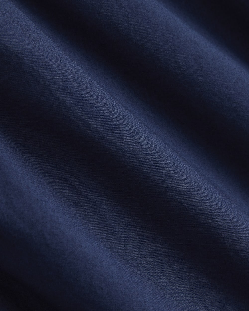 Cuff Detail Shirt in Lightweight Cotton in Navy — detail view
