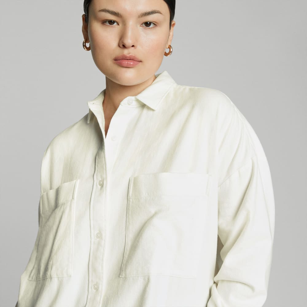 The Boxy Flannel in Canvas — detail view