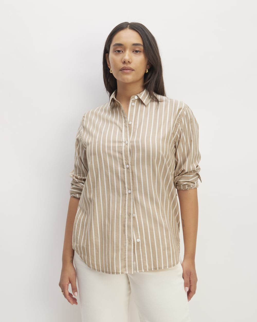The Must-Have Shirt in Silky Cotton in Cherry Mahogany / White — front view