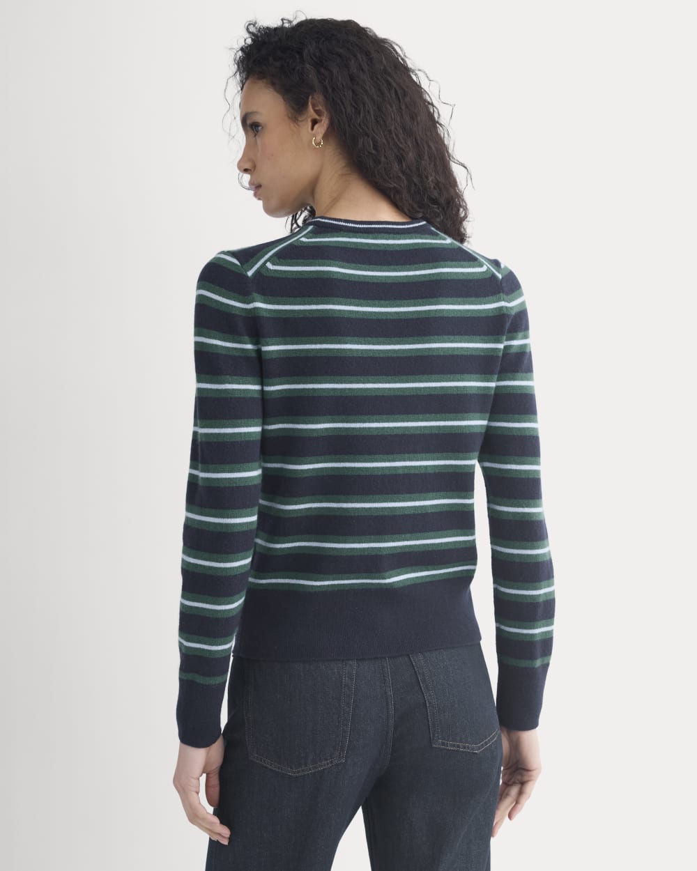 Cashmere Slim Crew Sweater in Hunter Green/Open Air Blue — detail view
