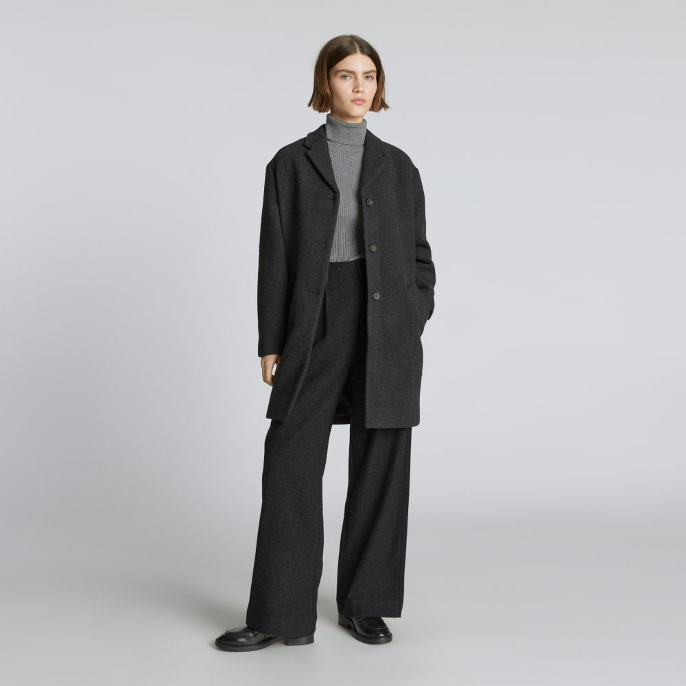 The ReWool® Way-High Drape Pant in Heathered Charcoal — detail view