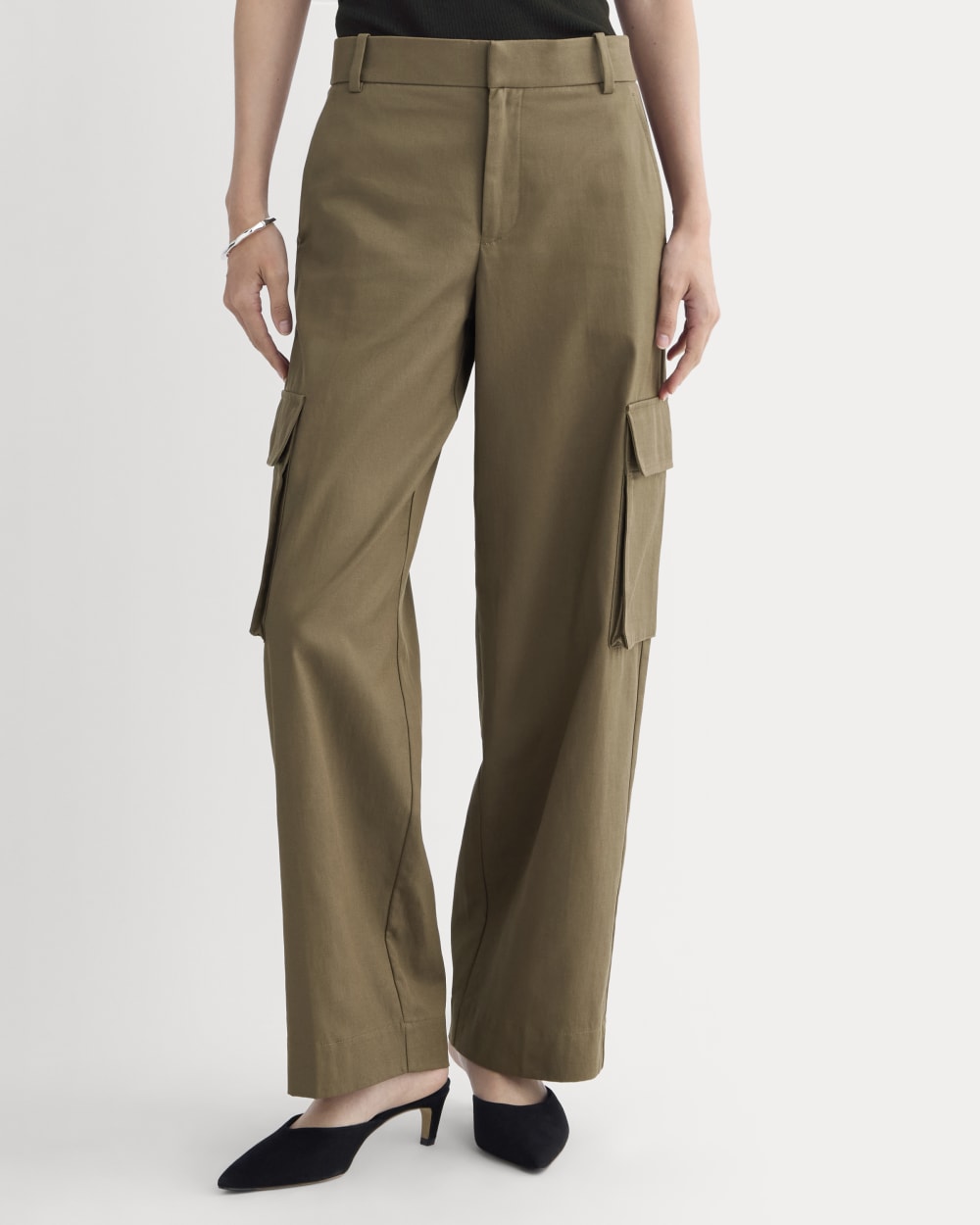 Wide-Leg Cargo Trouser in Buttersmooth in Deep Taupe — detail view