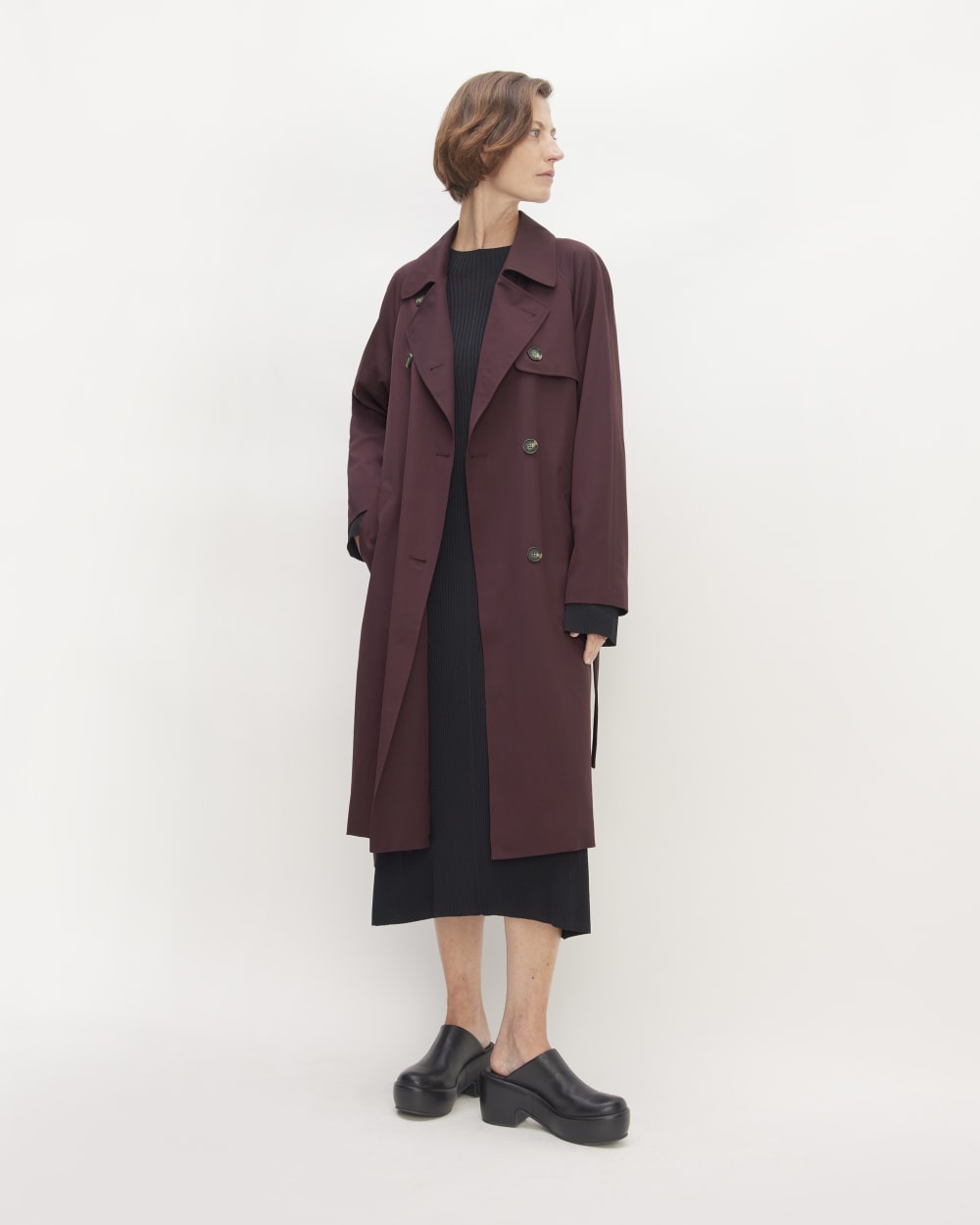 The Italian Wool Modern Trench in Burgundy — front view