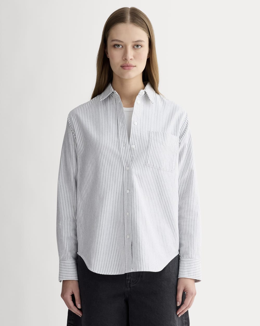 The Must-Have Oxford Shirt in Black / White — front view