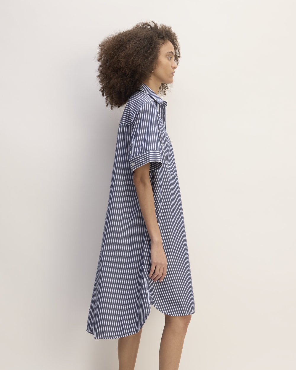 The Daytripper Dress in Dark Navy / White — detail view