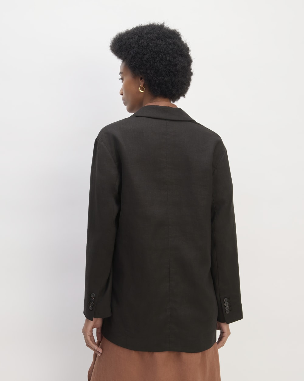 The Linen Double Breasted Blazer in Black — detail view