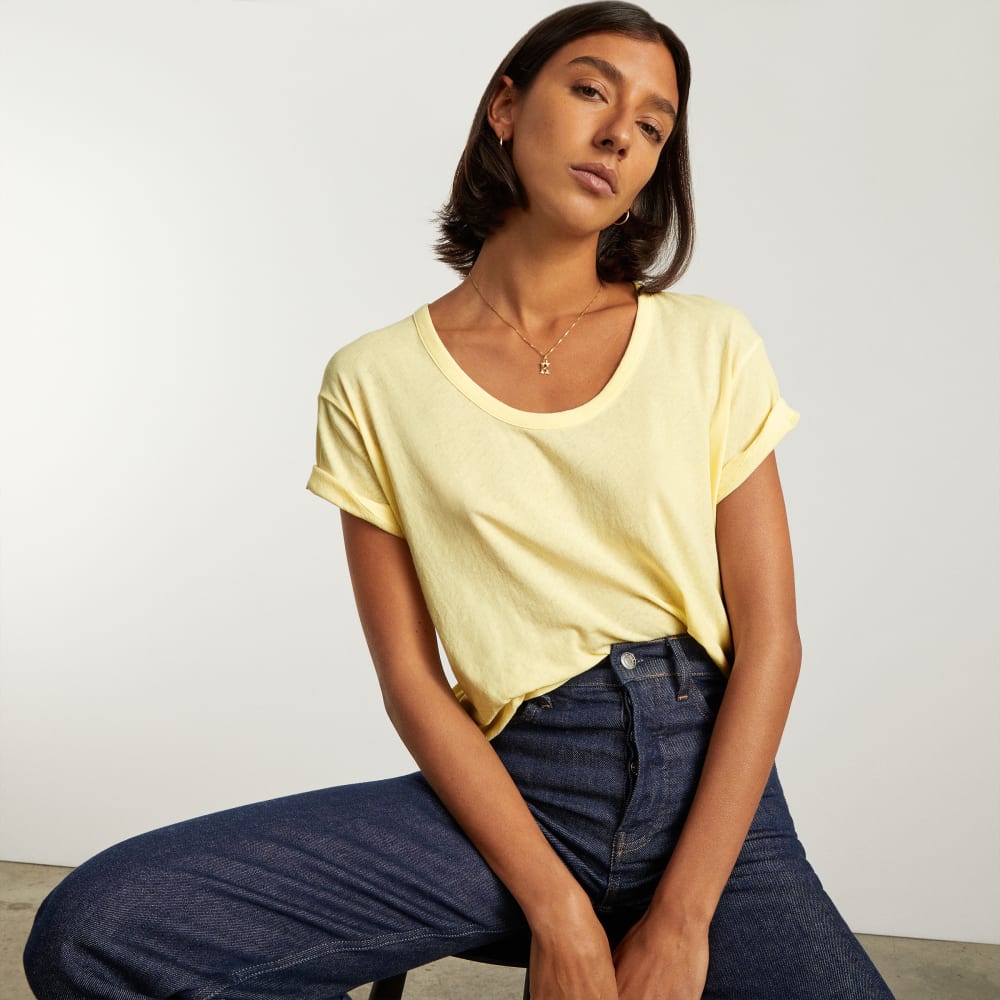 The Air Scoop-Neck Tee in Pastel Yellow — detail view