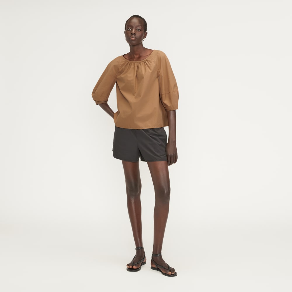 The Poplin Scoop-Neck Top in Caramel — detail view