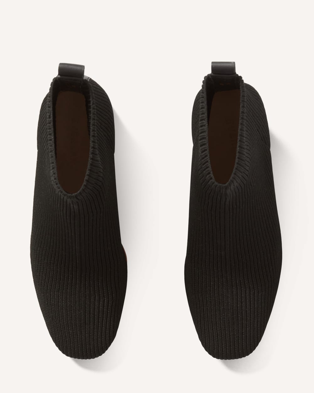 The Glove Boot in Black — detail view