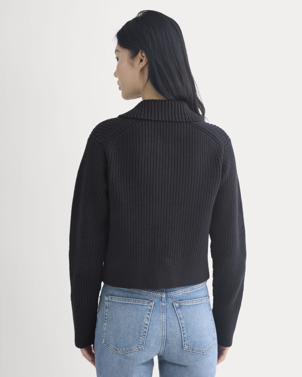 Shrunken Cardigan in Everyday Cotton in Black — detail view