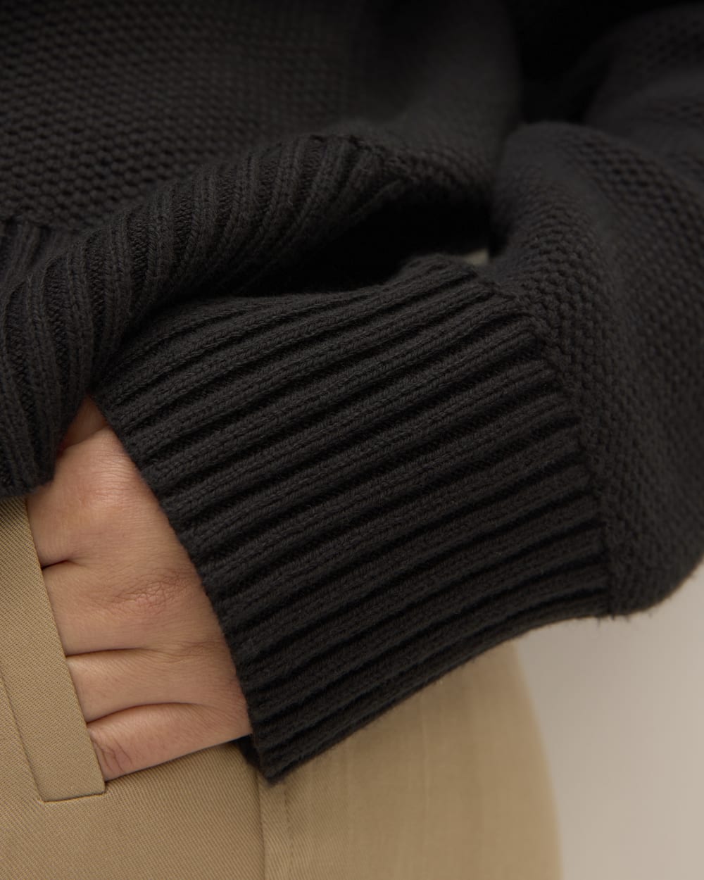 The Cotton Honeycomb Square Crew in Black — detail view