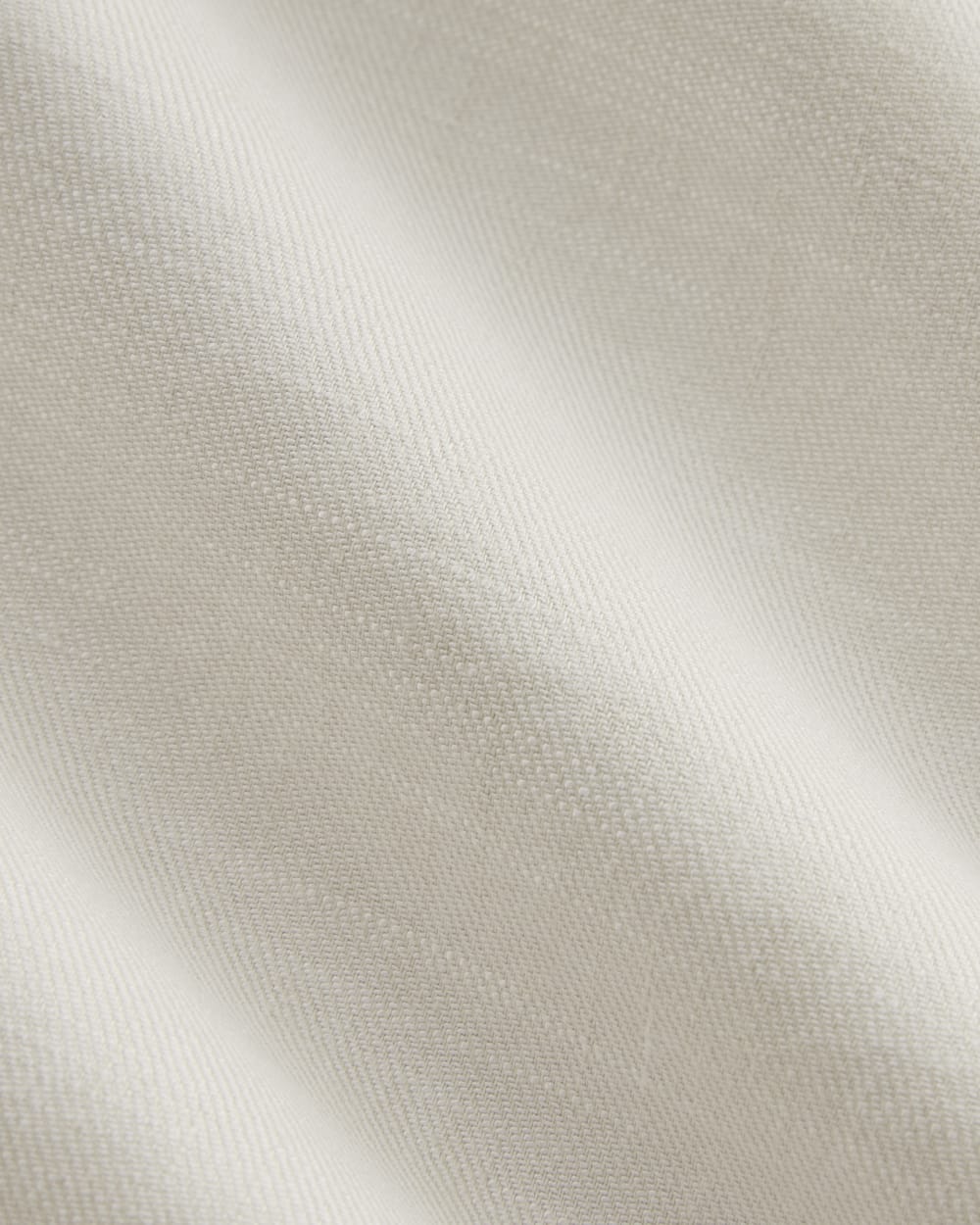 The Wide-Leg Pant in Stretch Linen in Natural Chambray — detail view