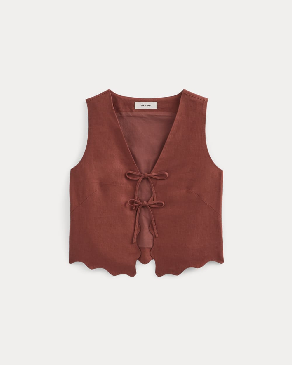 Tie-Front Scallop Tank in Linen in Henna Red — alternate view