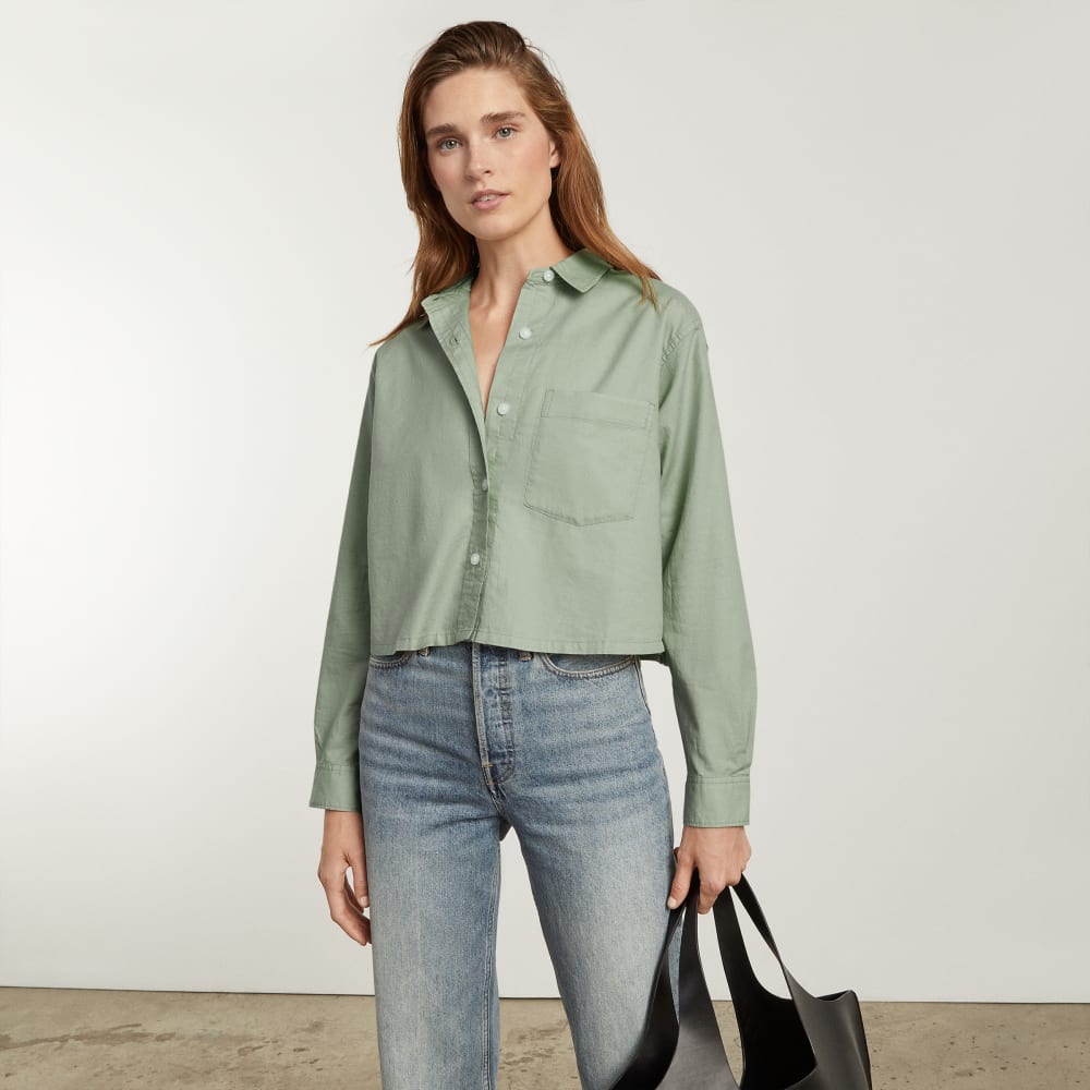 The Way-Short Shirt in Silky Cotton in Laurel — detail view