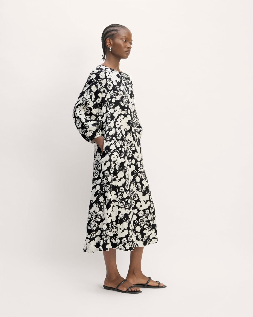 The Linen A-Line Midi Dress in Black / Bone Floral — front view