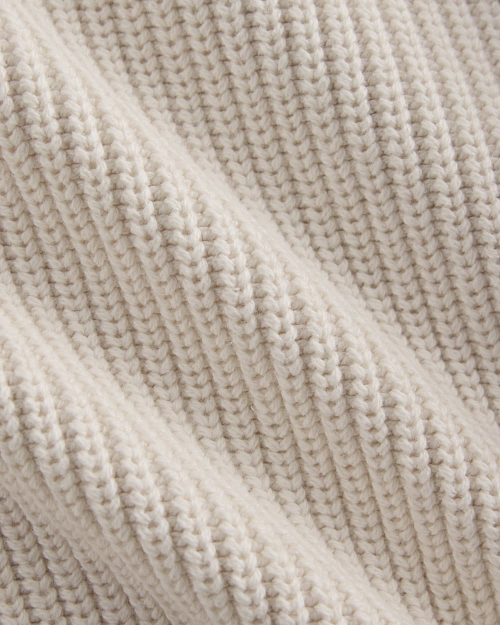 Cropped Ribbed Crew in Everyday Cotton in Canvas — detail view