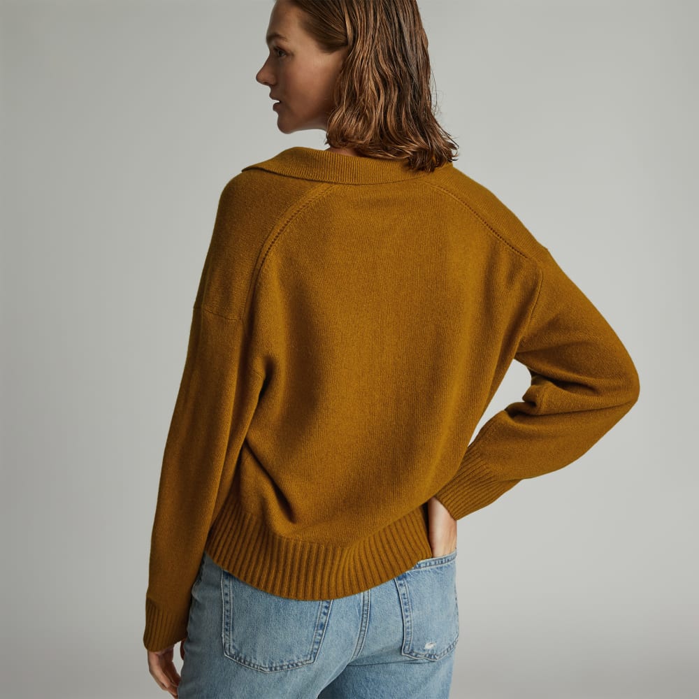 The Cashmere Polo in Tapenade — detail view