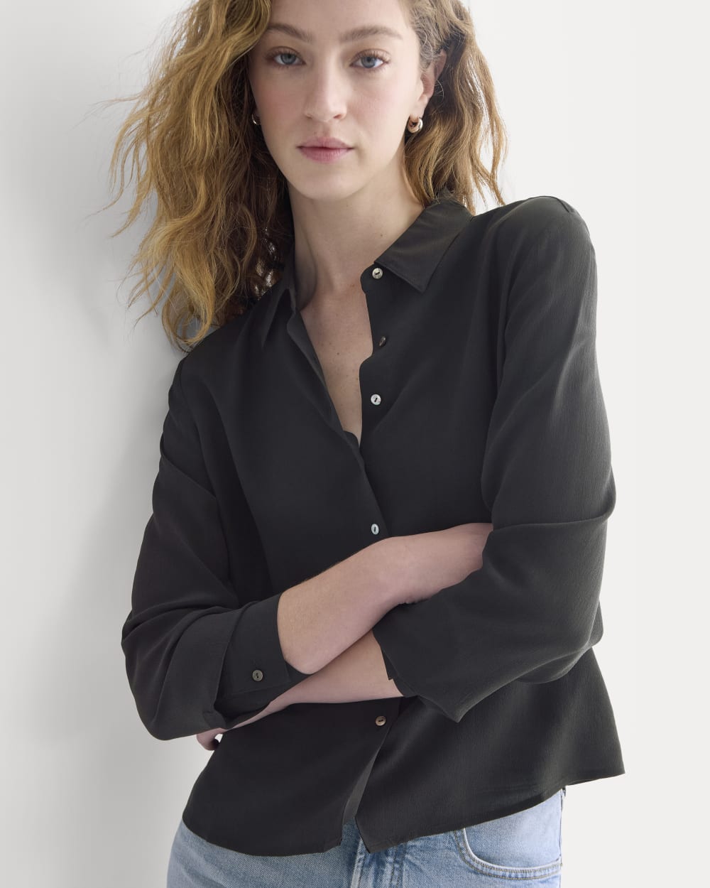 Shrunken Top in Washable Silk in Black — detail view