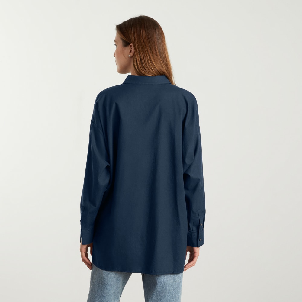 The Oversized Silky Cotton Shirt in Navy — detail view