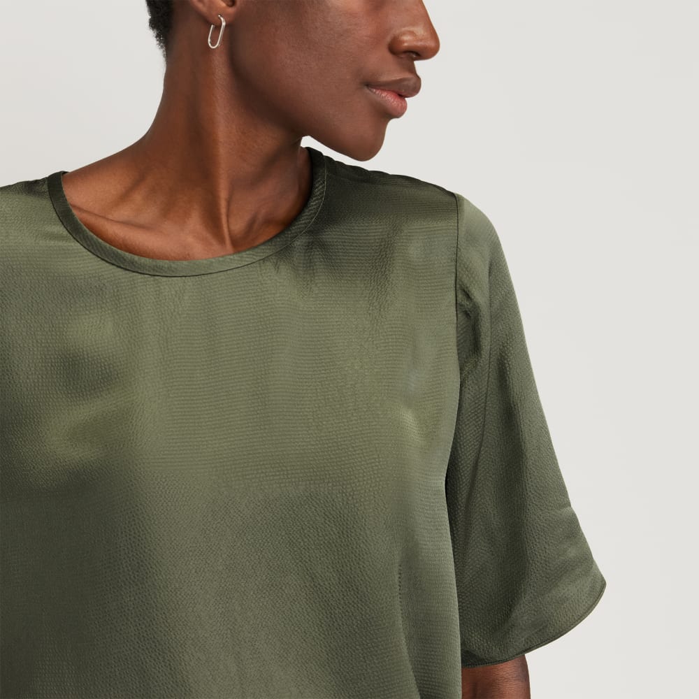 The Satin Relaxed Tee in Kalamata — detail view