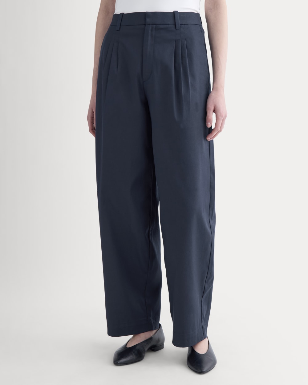 Tailored Drape Balloon Pant in Navy — detail view