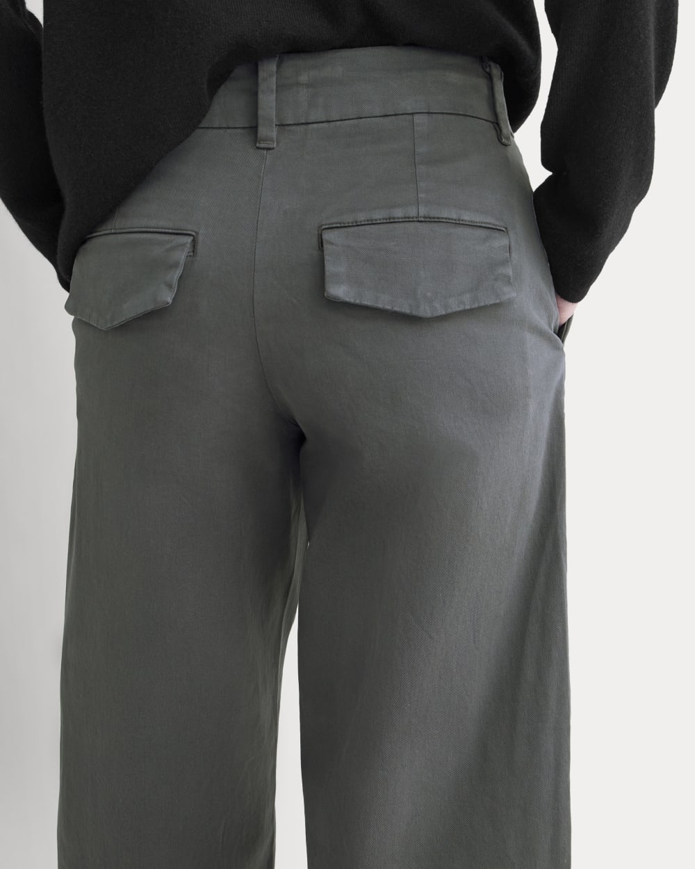 Cotton Twill Chino in Slate Grey — detail view
