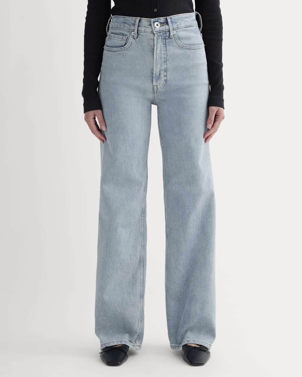 The Way-High® Sailor Jean 2.0 in Light Indigo — detail view