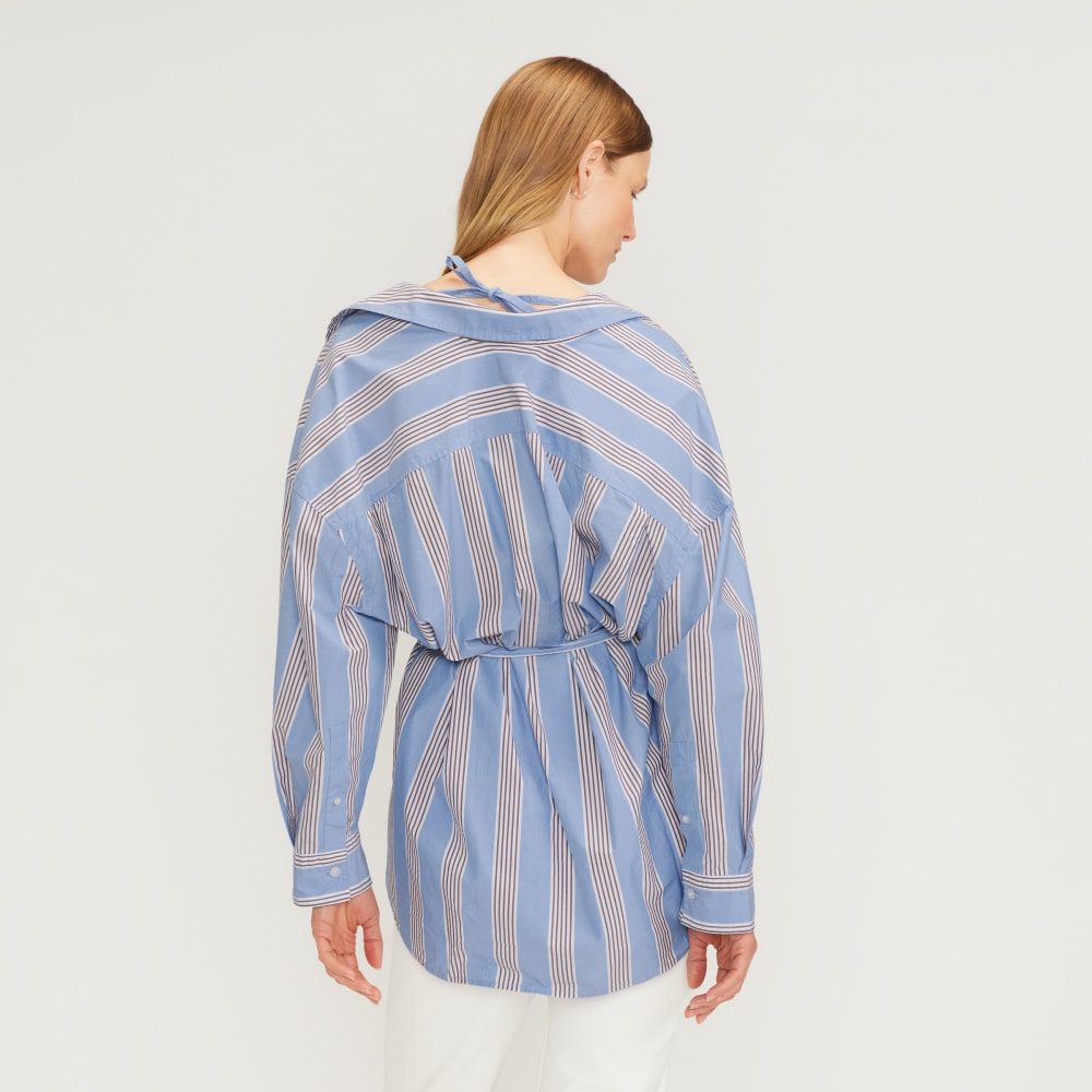 The Poplin Tie Back Shirt in Blue Opal / Cabernet / White — detail view