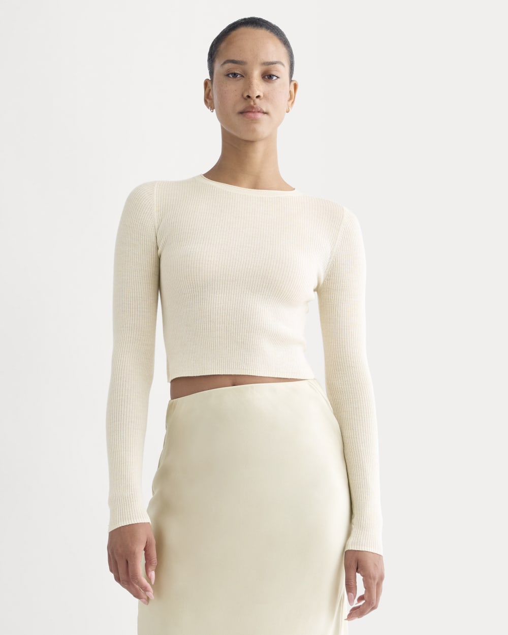 The Cropped Crew Top in Ultrafine Merino in Parchment — front view