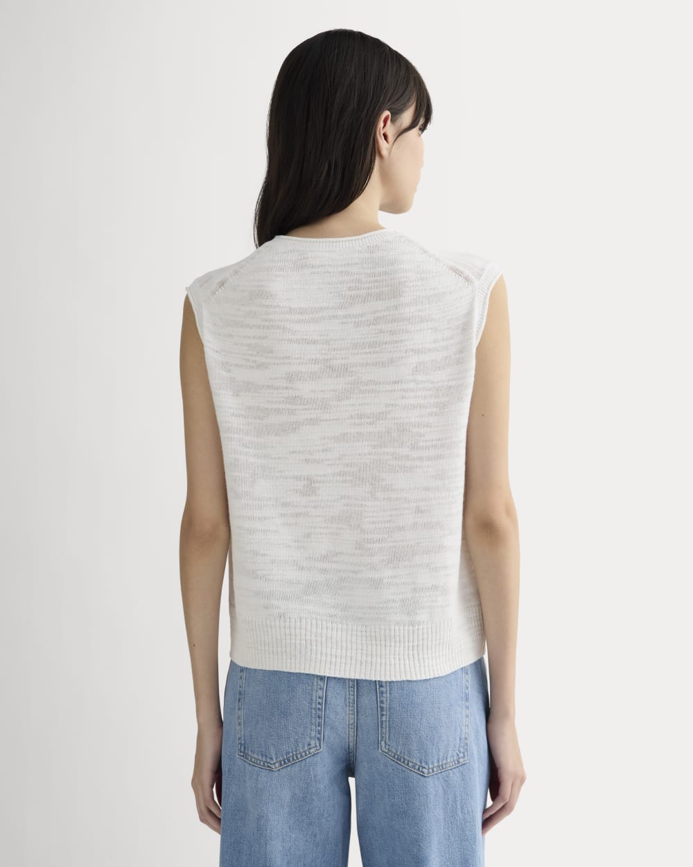 The Muscle Sweater in Cotton Linen in White — detail view