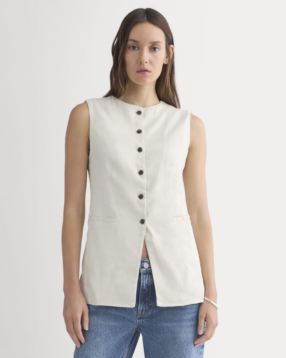 Long Vest in Stretch Linen in Birch — front view
