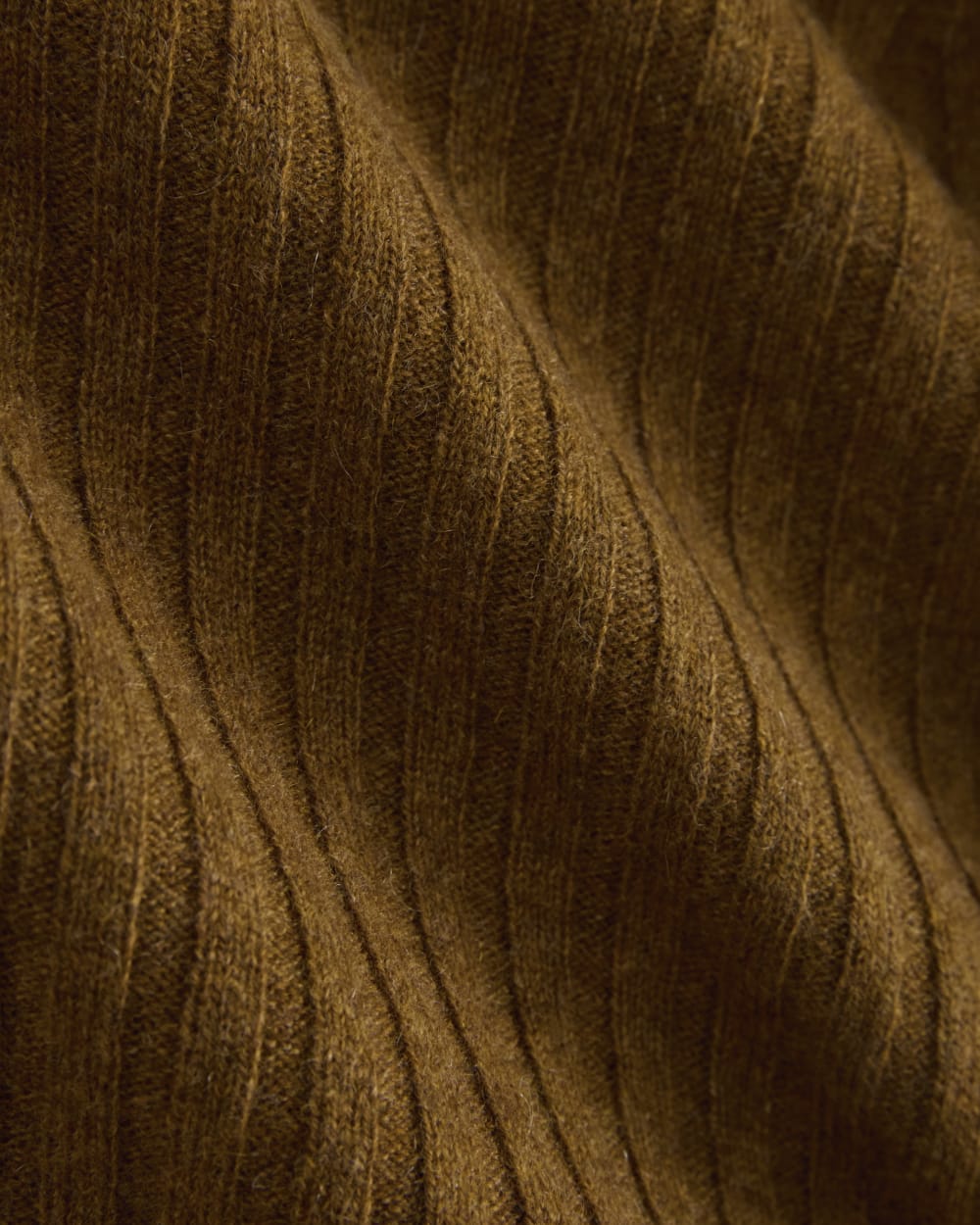 Cashmere Ribbed Boat-Neck Sweater in Heathered Toffee — detail view