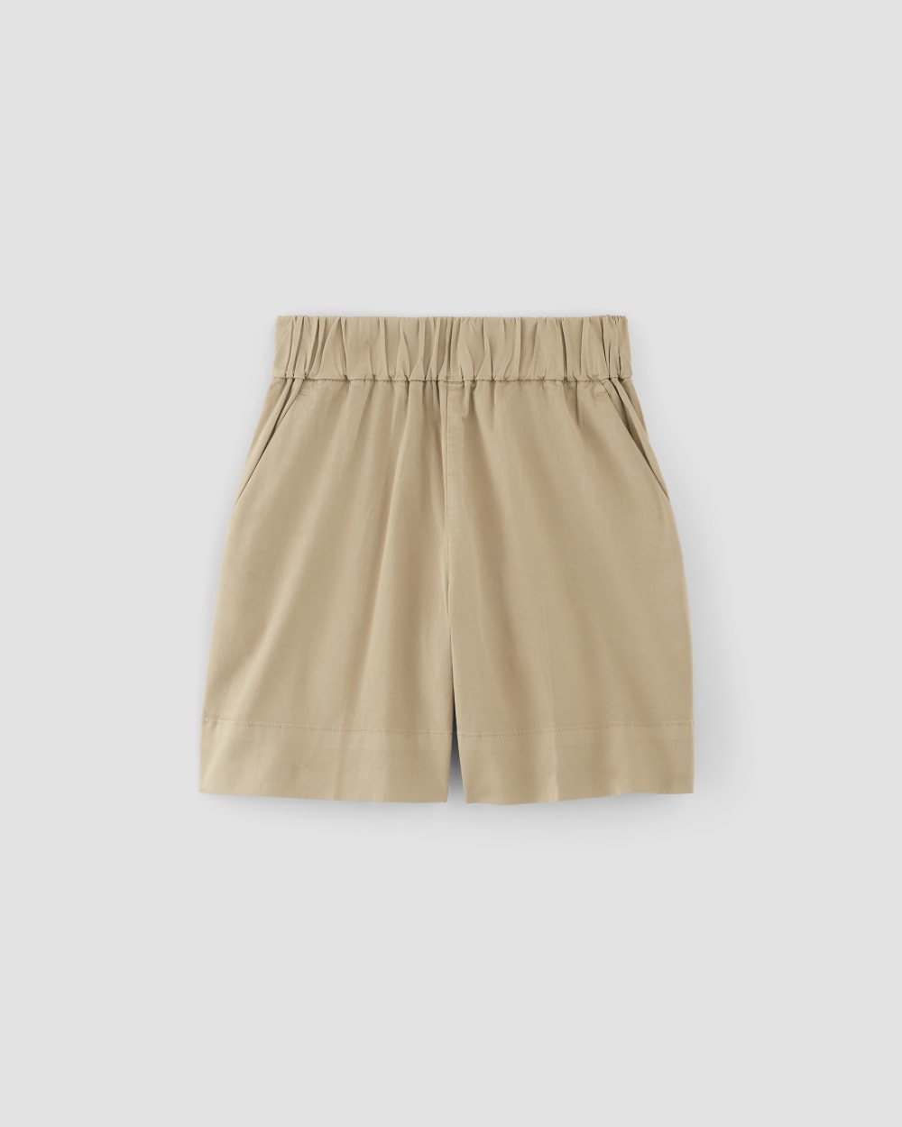 The Easy Short in Trench Coat Khaki — alternate view