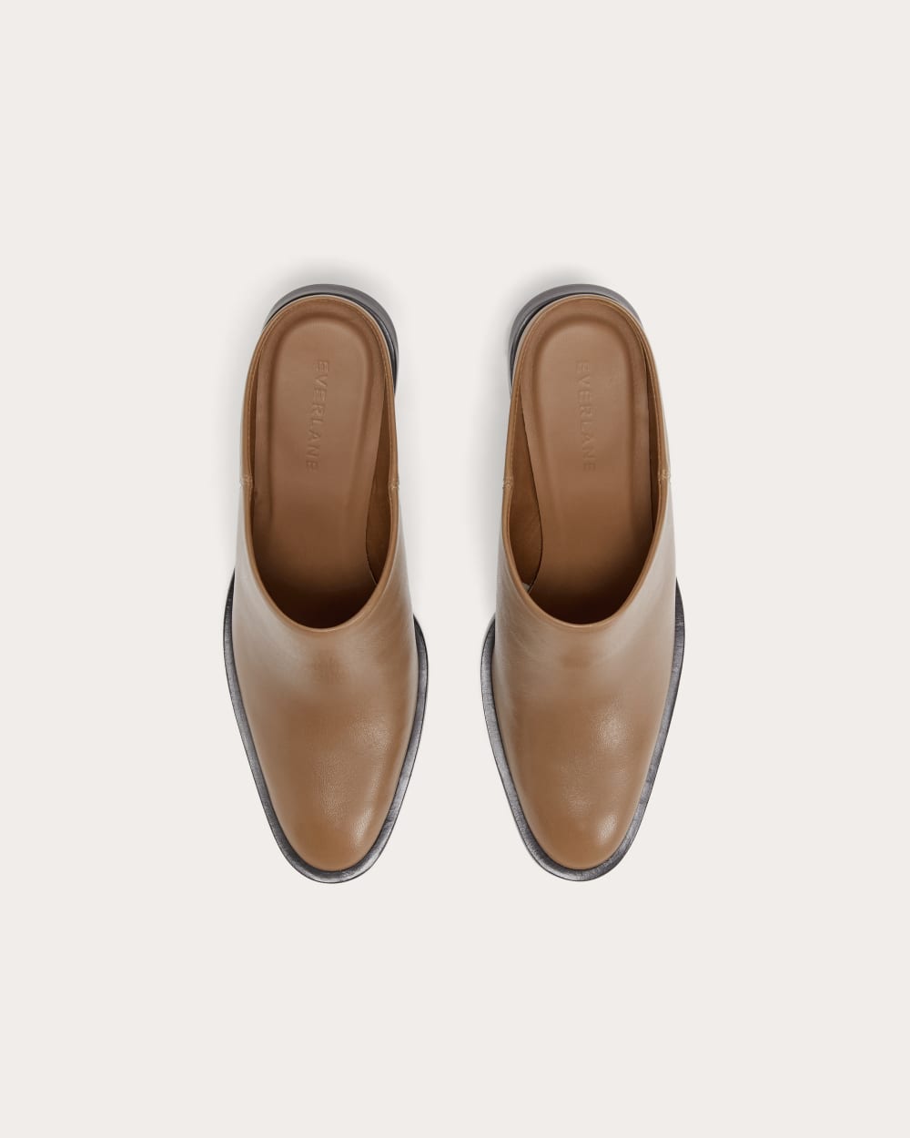 The Outlaw Mule in Saddle Brown — detail view