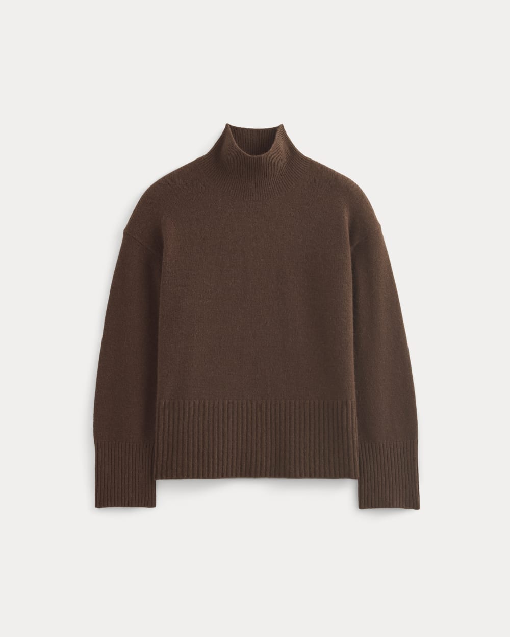 The Boxy Turtleneck in Cashmere in Dark Mahogany — alternate view