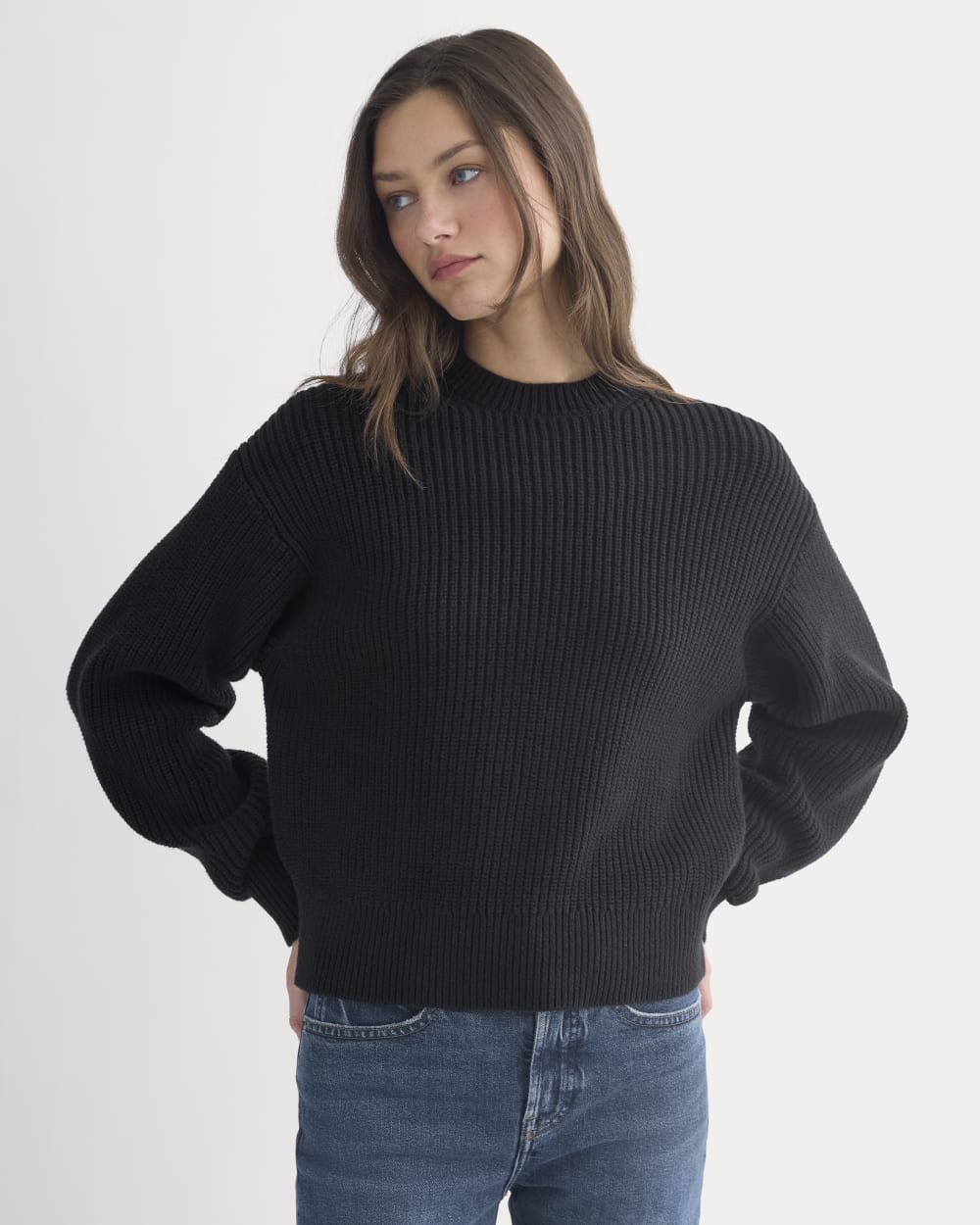 Cropped Ribbed Crew in Everyday Cotton in Black — front view